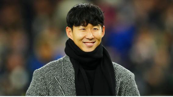 [오피셜]토트넘 공홈까지 장식한 '지구 반대편' 손흥민의 응원…"구단의 전설+역사상 최고의 선수" 팬들도 감동
