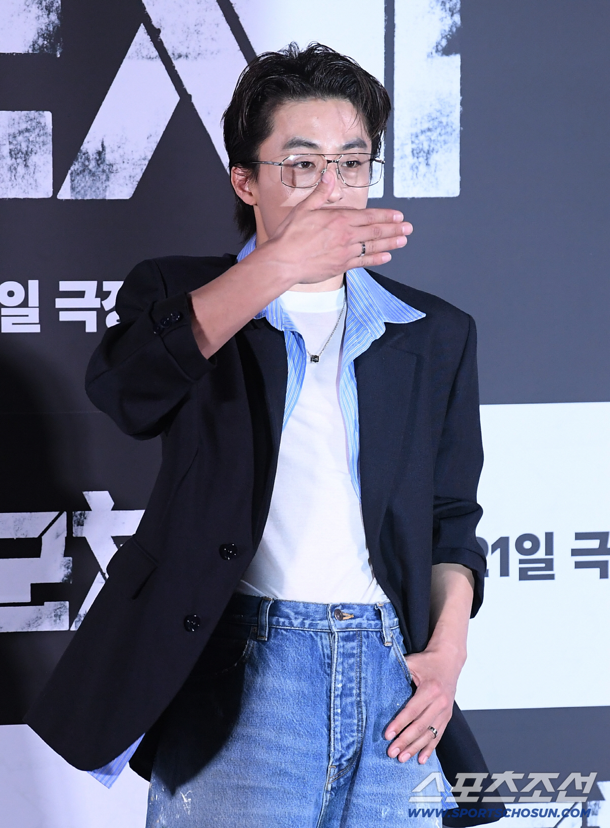 영화 '군체'의 언론 시사회 및 기자간담회가 20일 오후 서울 CGV용산에서 열렸다. 구교환이 포즈 취하고 있다. 정재근 기자 cjg@sportschosun.com/2026.5.20