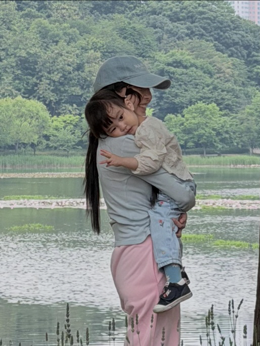 '유난 육아' 논란 아야네, 건강 이상 고백 "갑상선 수치 비정상..둘째 임신 중 불안"