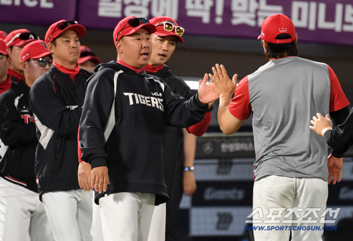 누가 대진을 이렇게 짠 거야...1위 싸움만 재밌냐, KIA-SSG-두산-한화도 박터진다