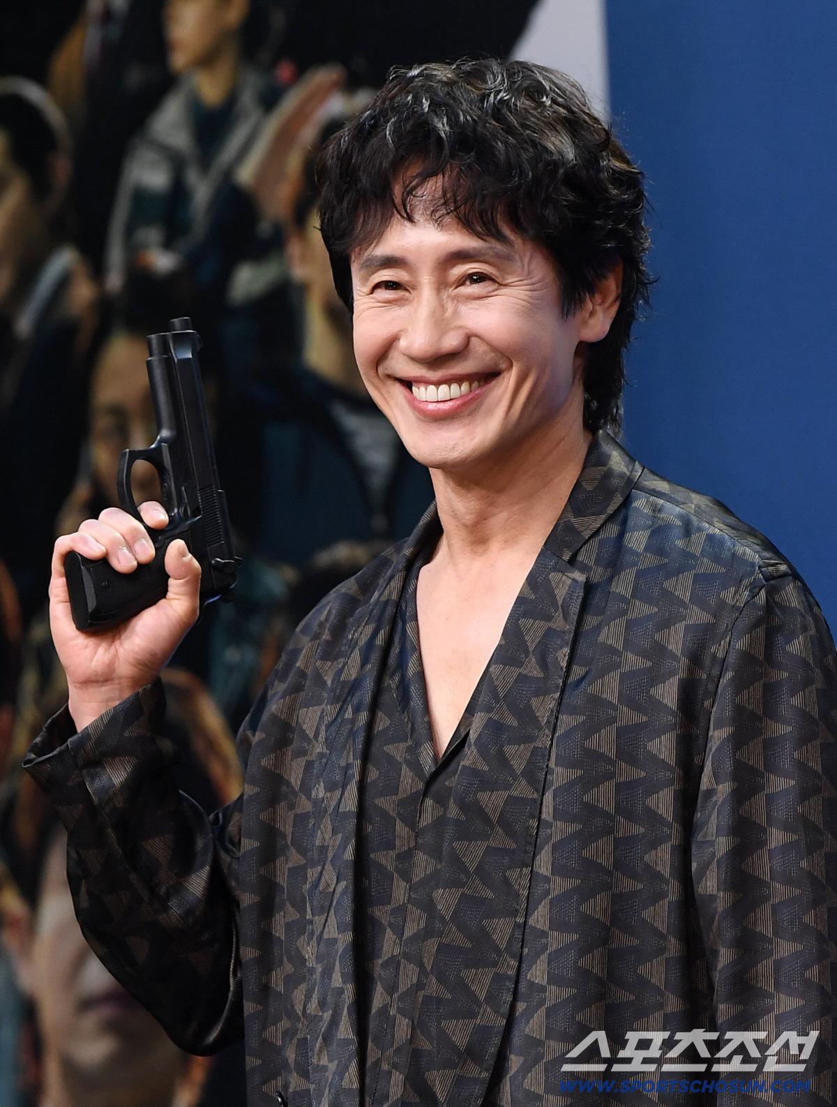 21일 상암동 MBC사옥에서 MBC 새 금토드라마 '오십프로' 제작발표회가 열렸다. 포즈를 취하고 있는 신하균. 상암동=송정헌 기자 songs@sportschosun.com/2026.05.21/