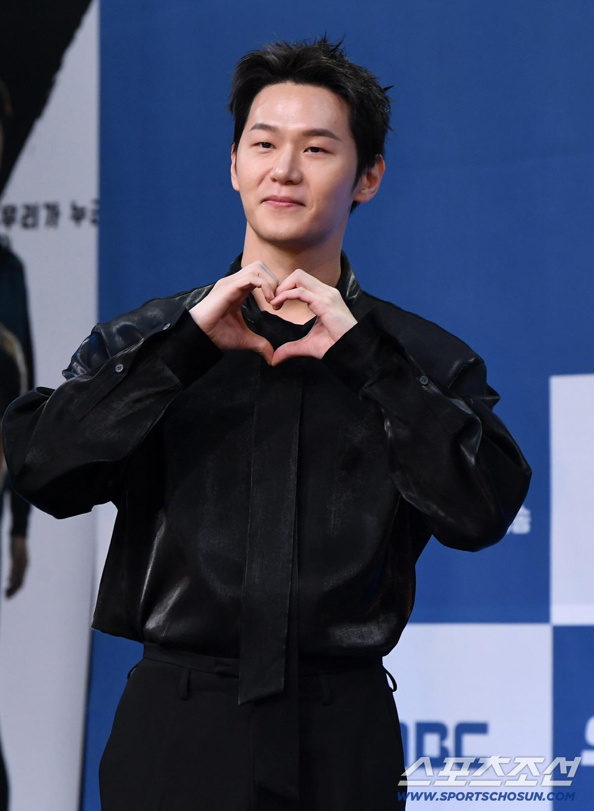21일 상암동 MBC사옥에서 MBC 새 금토드라마 '오십프로' 제작발표회가 열렸다. 포즈를 취하고 있는 이학주. 상암동=송정헌 기자 songs@sportschosun.com/2026.05.21/