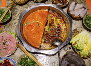 "펄펄 끓는 음식 급하게 먹었다가" 식도 8cm 궤양 진단