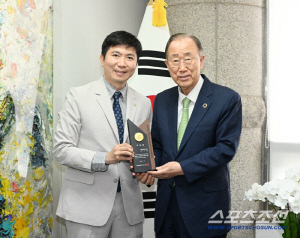 [공식발표]반기문 전 UN사무총장, 대한체육회 초대 명예고문 위촉