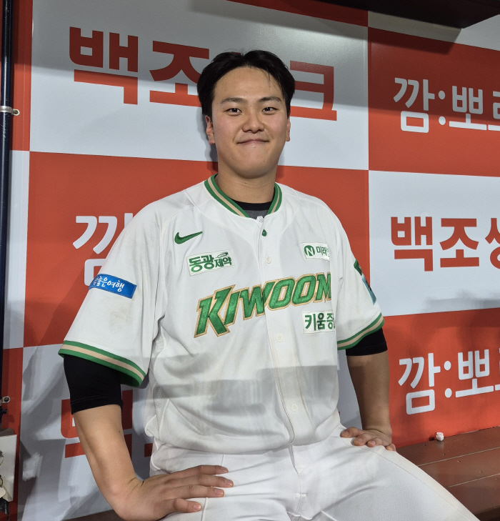 "안맞을 땐 몇날며칠 야구장에서 밤지새기도"…김건희, 데뷔 첫 만루포 그냥 나온게 아니었다