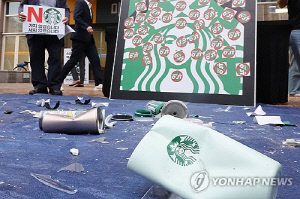 [소셜＋] '스타벅스' 안 간다는데…중고앱 검색량 76% 폭증 이유는