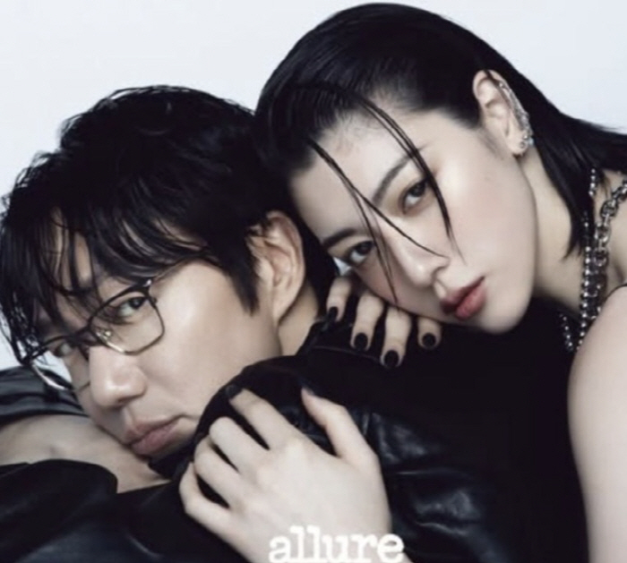 "너무 예쁘지만.." 성시경, 18세연하 日배우와 핑크빛 열애설에 직접 선 그었다