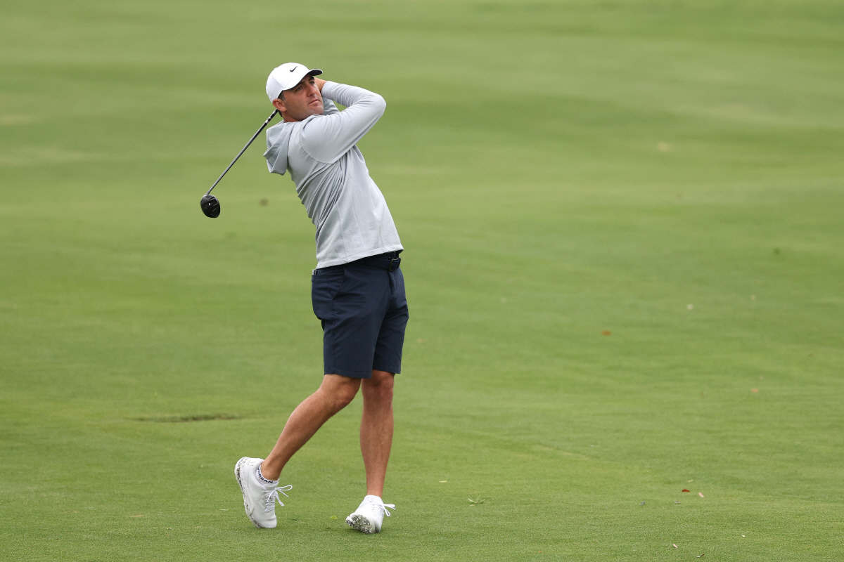 MCKINNEY, TEXAS - MAY 20: Scottie Scheffler of United States of America plays a shot from the 12th fairway during a practice round prior to THE CJ CUP Byron Nelson 2026 at TPC Craig Ranch on May 20, 2026 in McKinney, Texas. Sam Hodde/Getty Images/AFP (Photo by Sam Hodde / GETTY IMAGES NORTH AMERICA / Getty Images via AFP)