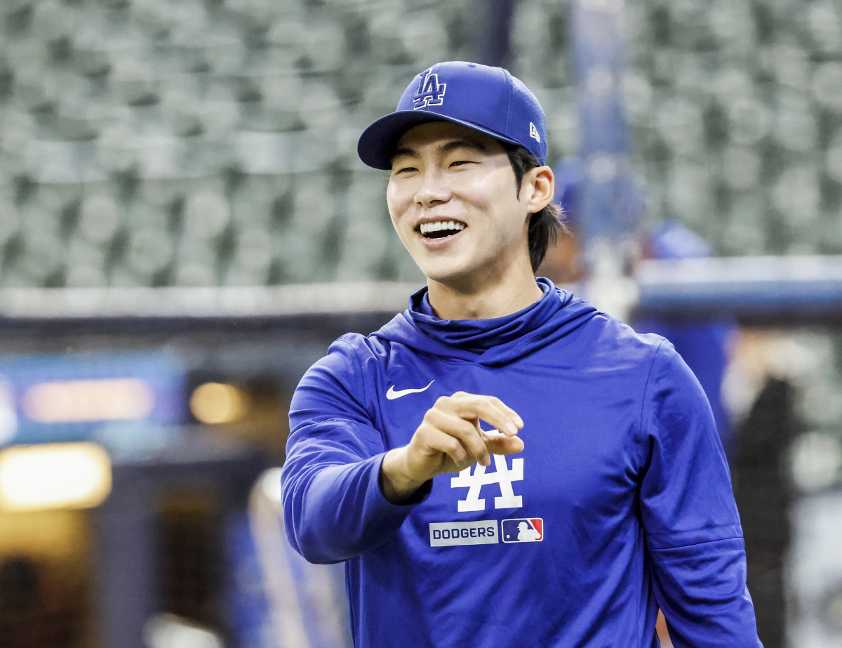 '찬스에서 버려진 김혜성' 2타수 무안타 침묵…오타니 1안타 1타점→'1회 4실점' 무너진 LAD 선발 로블레스키
