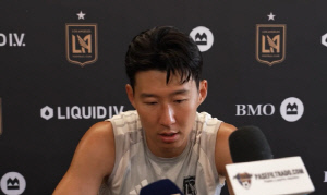 "당장 감독 경질해라" LAFC 팬 여론, 손흥민 작심발언 "모든 비판, 감독-베테랑에게 쏟아지는 것 불공평해"