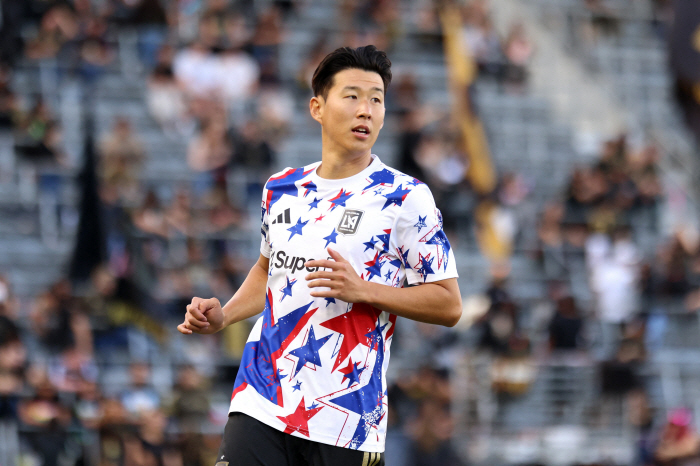 손흥민 선발 출격→슈팅 5회에도 '침묵'…LA FC, 시애틀과 전반 0-0 마무리