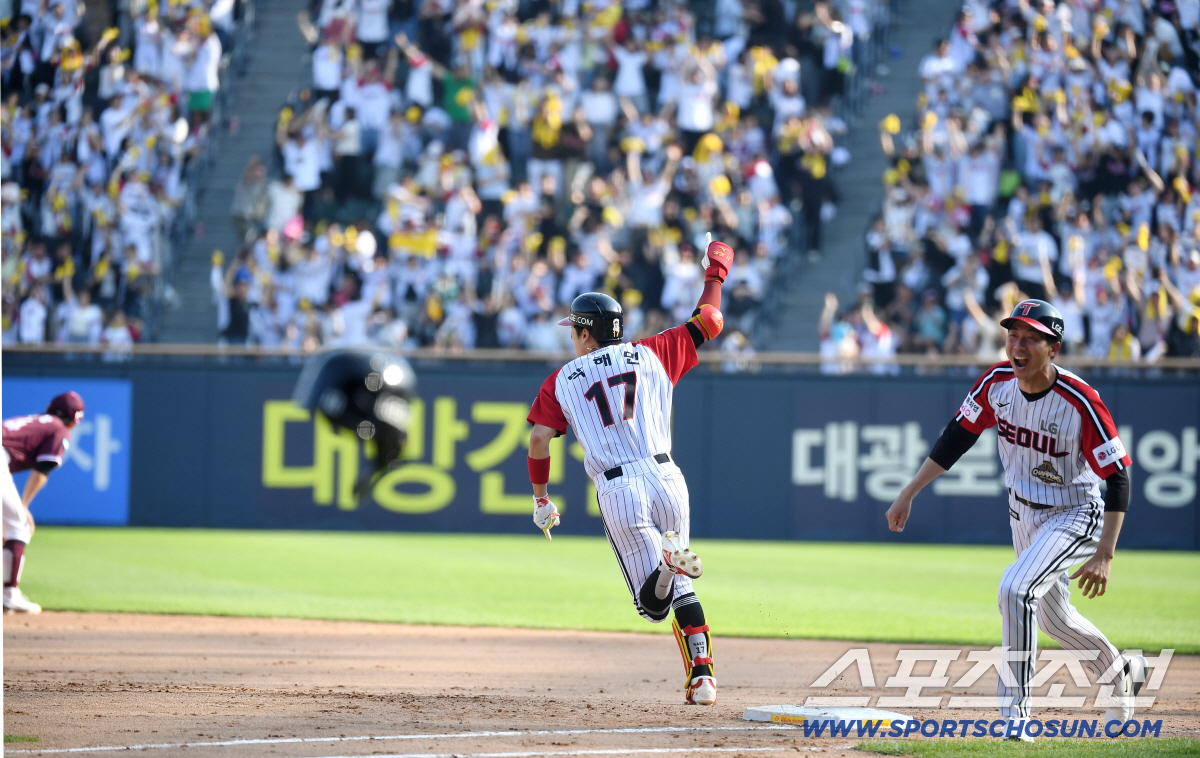 24일 잠실구장에서 열린 LG와 키움의 경기. 9회말 2사 1, 2루. LG 박해민이 키움 유토를 상대로 끝내기 3점 홈런을 날렸다. 홈런을 확인하자 환호하는 박해민. 잠실=송정헌 기자 songs@sportschosun.com/2026.05.24/