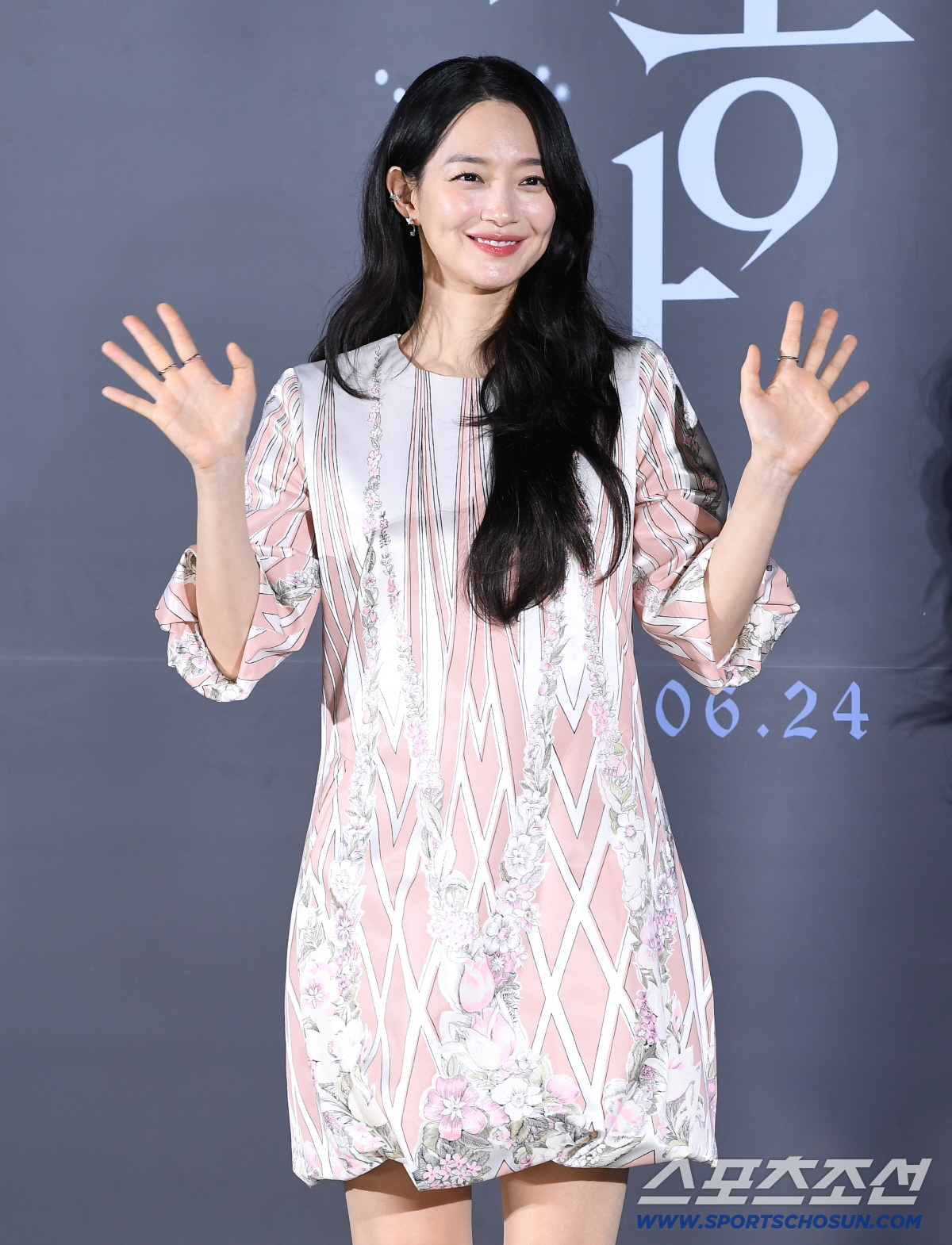 영화 '눈동자' 제작보고회가 26일 오전 서울 CGV용산아이파크몰에서 열렸다. 배우 신민아가 포즈 취하고 있다. 정재근 기자 cjg@sportschosun.com/2026.5.26/