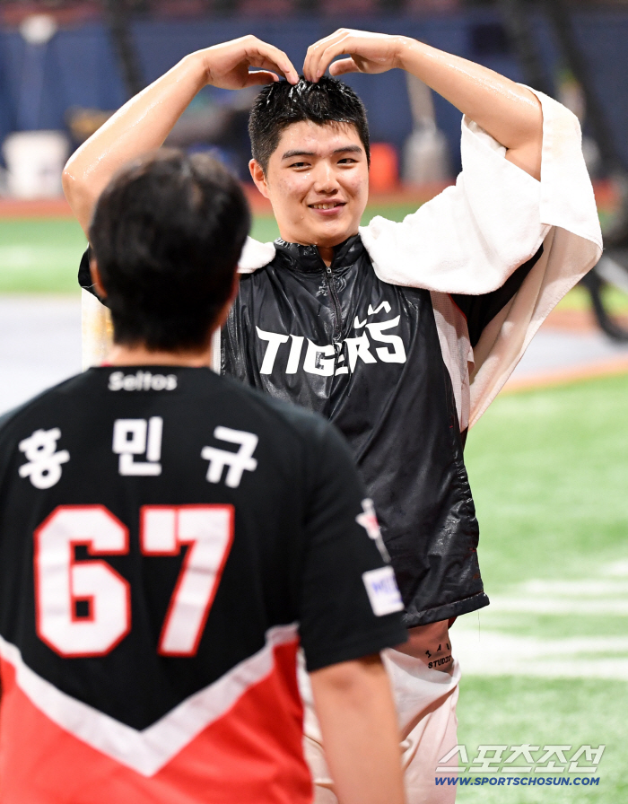 '역대 최초' KIA 유망주 사고쳤다, 왜 '최초 방출' 결단 자극됐나…"기사 보고, 불타오르더라고요"
