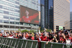 [솔트레이크 ON]'NO 스트레스 선언' 손흥민, 홍명보호 사전캠프 합류 후 "몸상태 상당히 좋다" 자신감 피력…"첫번째 월드컵인 것처럼 설레는 마음으로"