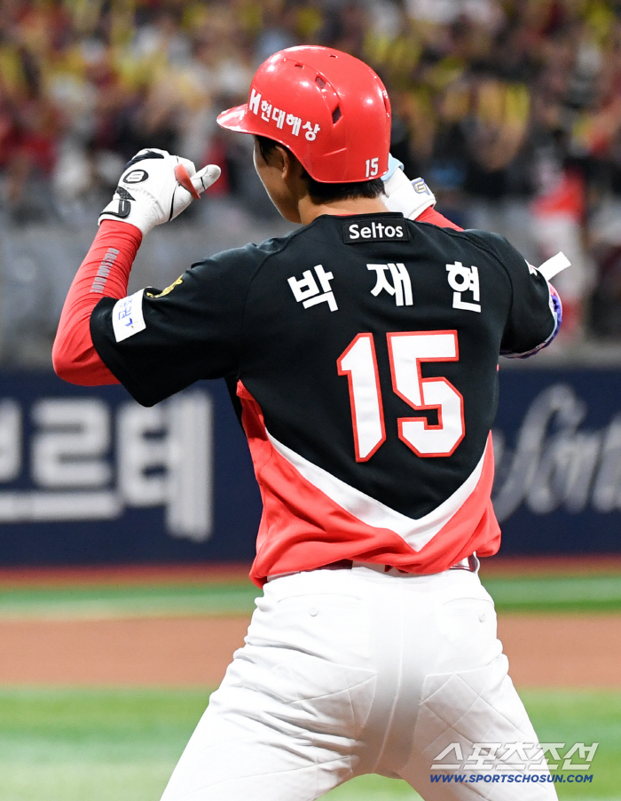 '초대형 트레이드+FA 이탈' KIA, 74억 썼으면 이 선수 못 키웠다…뜻밖의 재평가 시작됐다