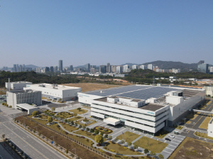 현대차 HTWO 광저우, 중국 수소산업 '선도기업' 선정…외자기업 유일