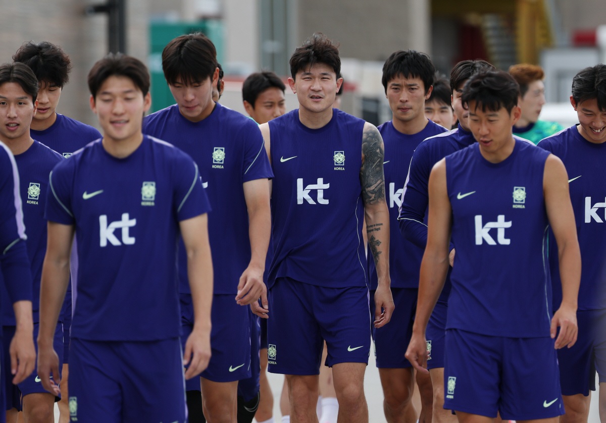 김민재, 대표팀 합류 (헤리먼[미국 유타주]=연합뉴스) 신준희 기자 = 28일(현지시간) 오후 미국 유타주 헤리먼에 위치한 자이언스뱅크 트레이닝센터에서 축구 국가대표팀 김민재가 첫 훈련에 참가하고 있다. 2026.5.29 hama@yna.co.kr(끝)