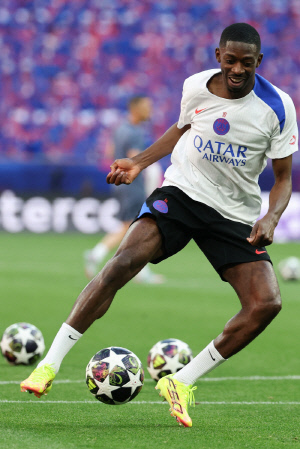 [UCL 기자회견]"몸상태 100% 출격 준비 완료" PSG 에이스 뎀벨레의 당착 각오.."발롱도르 보다 팀 우승이 더 중요하다, 2연패 역사적인 일"