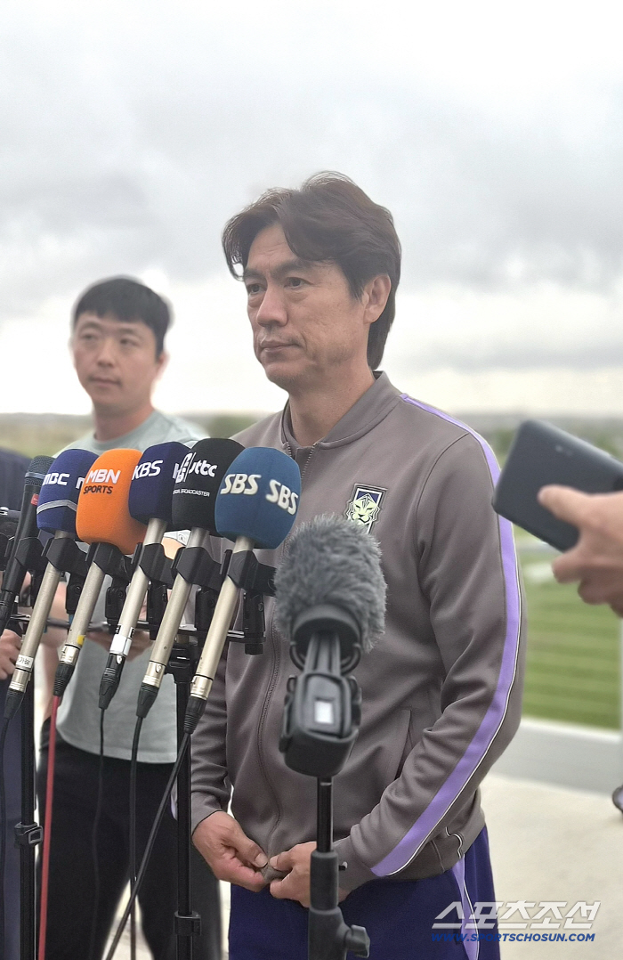 [헤리먼 현장인터뷰]홍명보도 놀랐다 "정몽규 회장 사퇴 소식 듣고 당황…선수단 동요는 없을 것"