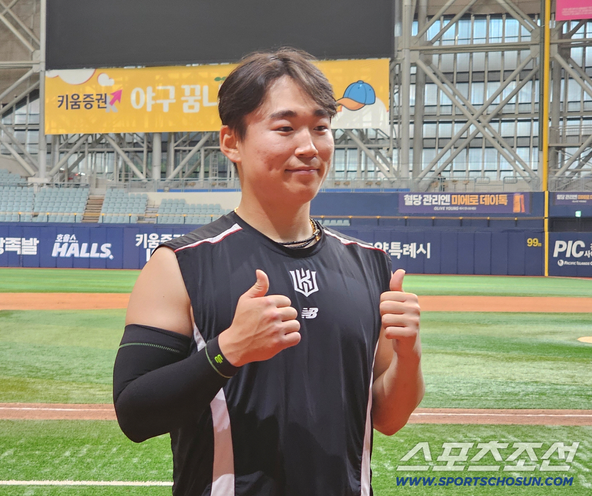인터뷰에 임한 류현인. 김영록 기자