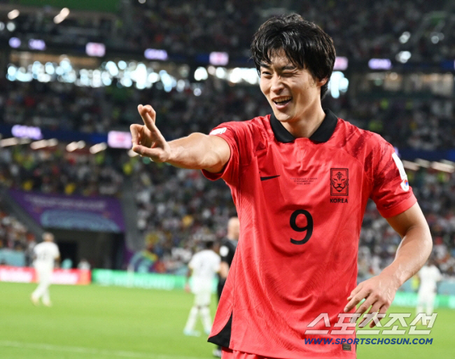 축구대표팀이 28일 오후 알라이얀의 에듀케이션 시티 스타디움에서 가나와 경기를 펼쳤다. 후반 조규성이 동점골을 넣었다. 환호하고 있는 조규성. 알라이얀(카타르)=송정헌 기자 songs@sportschosun.com/2022.11.28/
