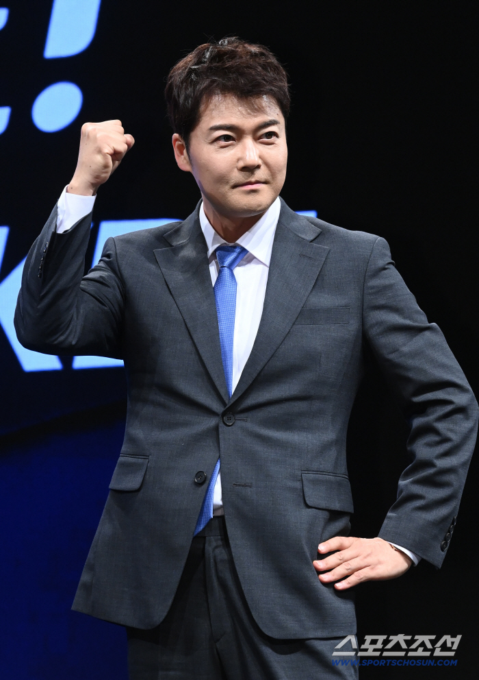 전현무 "KBS 연예대상 2년 연속 수상? 월드컵에 달렸다"