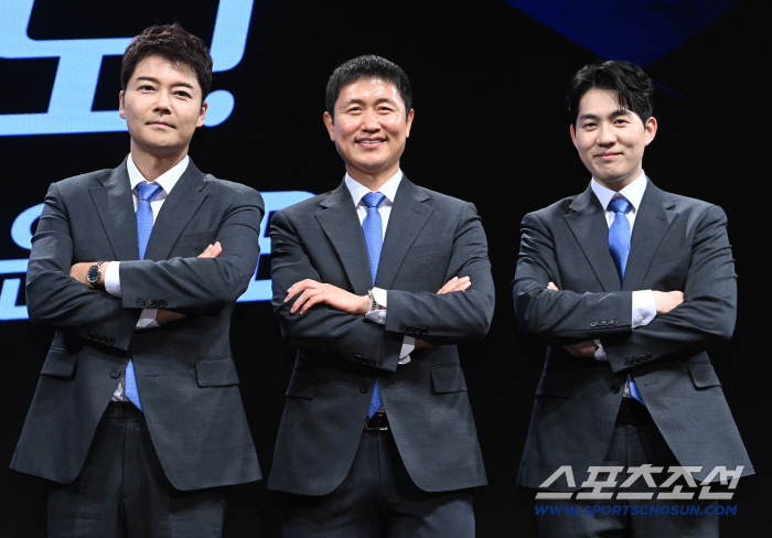 [SC현장]"대상보다 대한민국 8강"…KBS 월드컵 중계, 치트키는 '국민 MC' 전현무(종합)