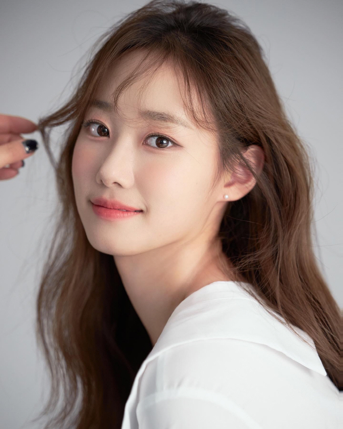 승무원 때려치우고 야구여신 → '신입' 전신영 아나 "진짜 망했다 하고 있었어요"