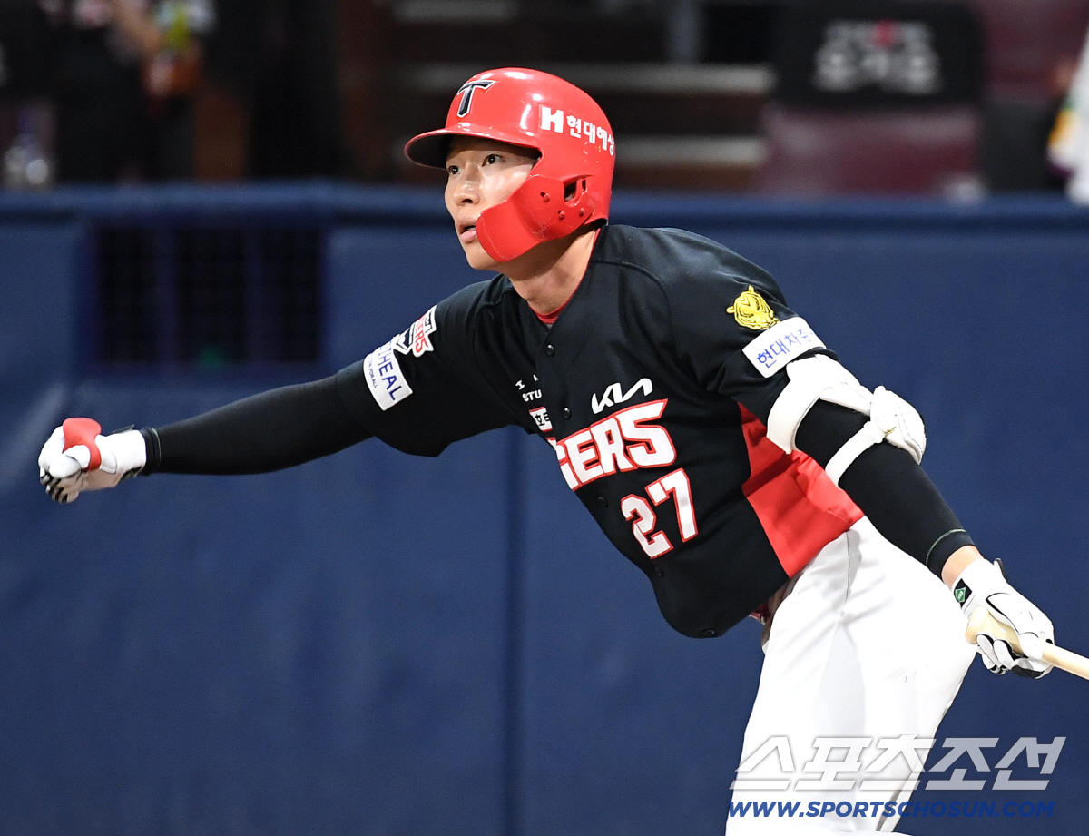 28일 고척 스카이돔에서 열린 키움과 KIA의 경기. 타격하고 있는 KIA 김호령. 고척=송정헌 기자 songs@sportschosun.com/2026.05.28/