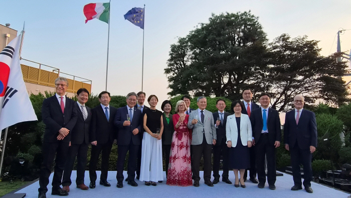 [경마] 한국마사회, 이탈리아 공화국 수립 80주년 기념행사서'K-말문화·말산업'소개
