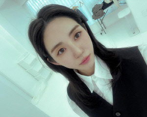 권민아, 화상 흉터 남은 최근 피부 상태.."회복 더뎌 무섭다"