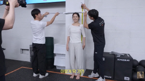 한가인, 프로필 키 축소 의혹에 분통…맨발로 '168cm' 인증 "170cm 아닙니다"