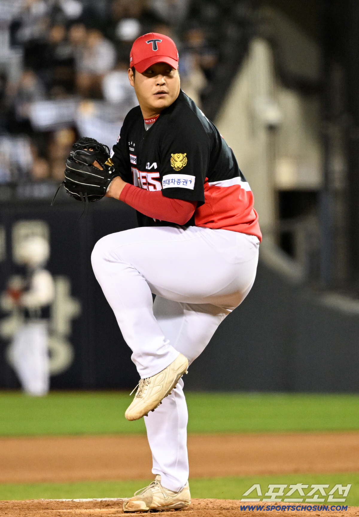 17일 잠실구장에서 열린 두산과 KIA의 경기. KIA 조상우가 역투하고 있다. 잠실=박재만 기자 pjm@sportschosun.com/2026.04.17/