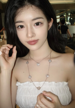 "농구선수 사귀며 유명 가수 스폰설" 유혜원, 김지민 'SNS 유출' 파문 후 의미심장 반응