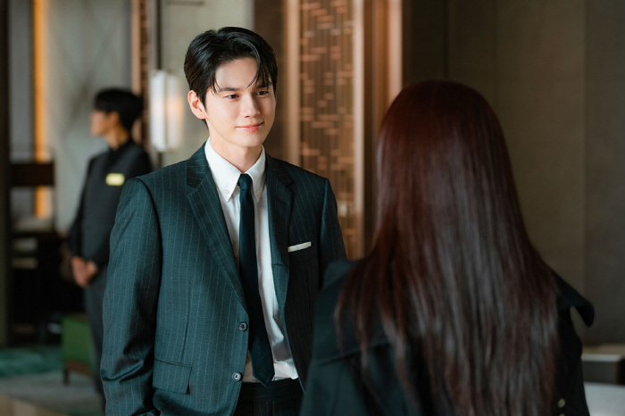 '오싹한 연애' 옹성우, 온화한 얼굴에 그렇지 못한 야망..극과 극 온도차 변신