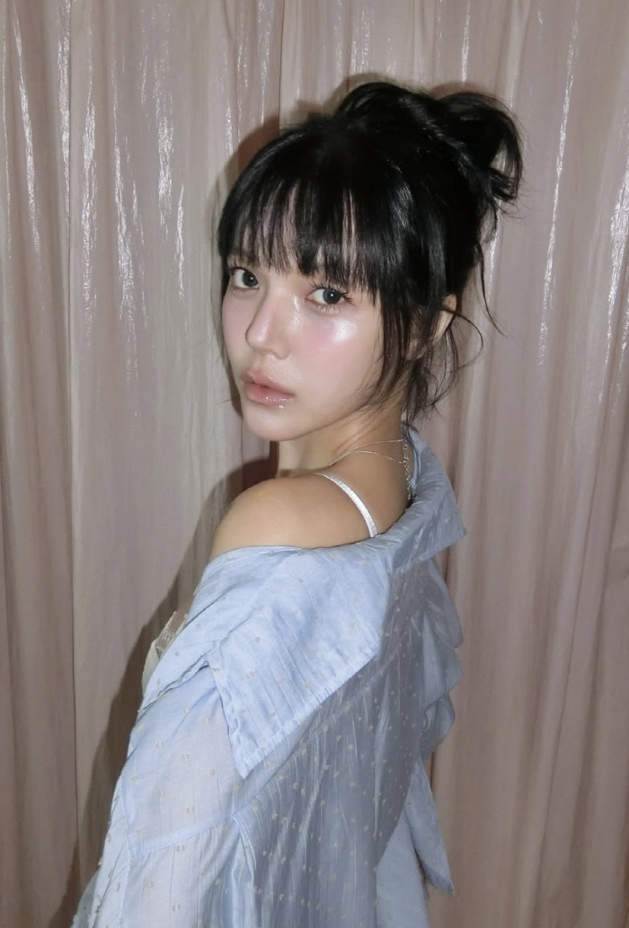 AOA 출신 지민, 속옷만 입고 심경고백 "매일 술에 의존, 약으로도 해결안돼"[전문]