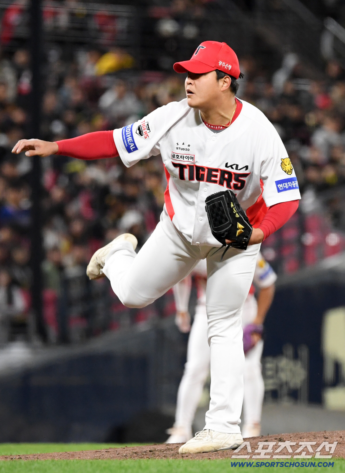 8일 광주 기아챔피언스필드에서 열린 KIA와 삼성의 경기. KIA 조상우가 역투하고 있다. 광주=박재만 기자 pjm@sportschosun.com/2026.04.08/