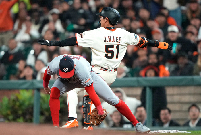 "이정후를 올스타로" SF팬들 미쳤다! MLB 전체 타격 2위 기적 → 1위까지 보인다