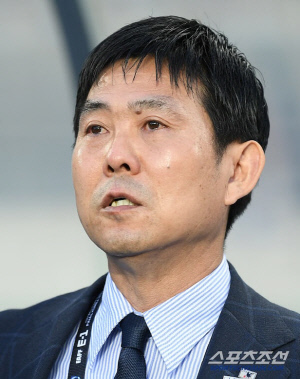 "이게 월드컵 수준이야!" 일본 확실한 '1승 제물'인가…'확신 없다' 네덜란드 연이은 굴욕에 전 세계 '비난 폭발'