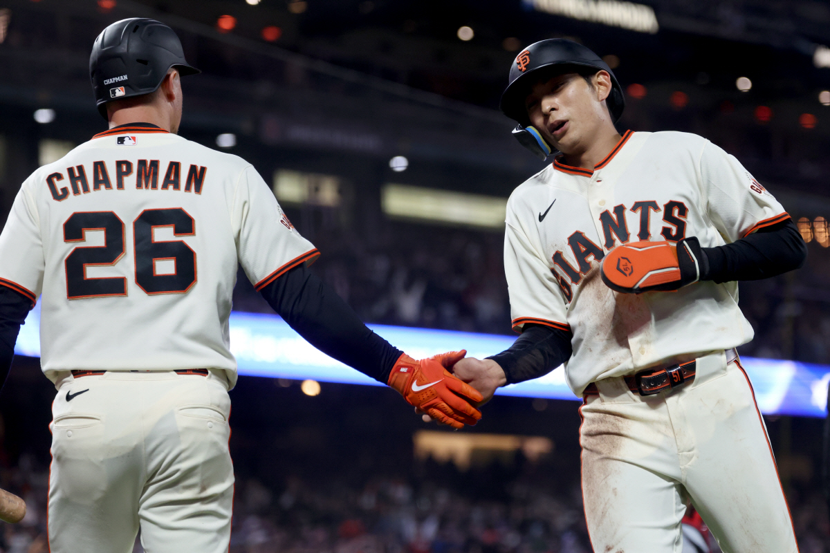'韓 최초 MLB 타격왕' 탄생 임박 미쳤다! 이정후 '타율 톱2' 등극…1위까지 '고작 3리 남아'→로페즈를 넘어라