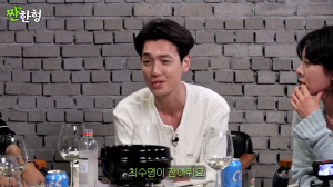 정경호 “수영 없인 나도 없다”고 했는데…14년 커플 결별에 전국민 안타까움