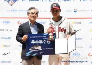 '한국산 오타니' 엄준상 MLB 입단 초임박! "AZ와 계약 마무리 작업"…"흔한 유형의 선수 아냐"→'미래 슈퍼스타' 탄생 예고