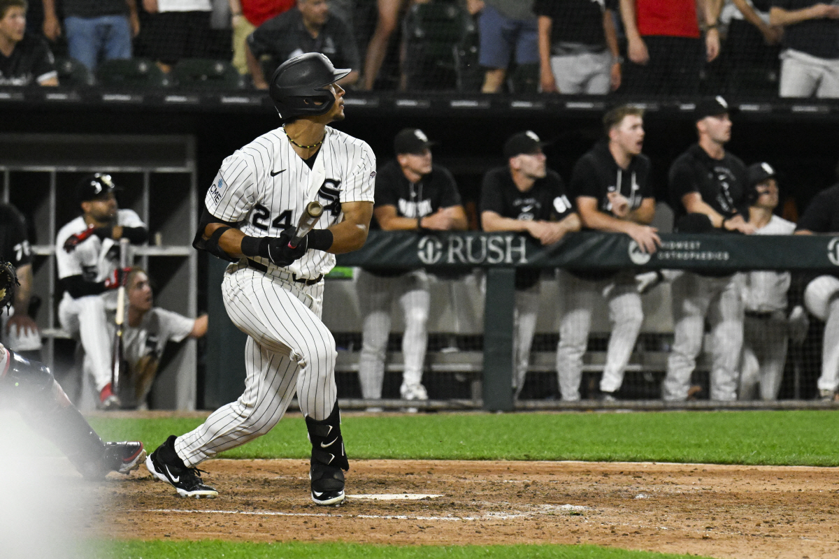 Jun 9, 2026; Chicago, Illinois, USA; Chicago White Sox right fielder Braden Montgomery (24) watches his walk off two run home run during the tenth inning against the Atlanta Braves at Rate Field. Mandatory Credit: Matt Marton-Imagn Images