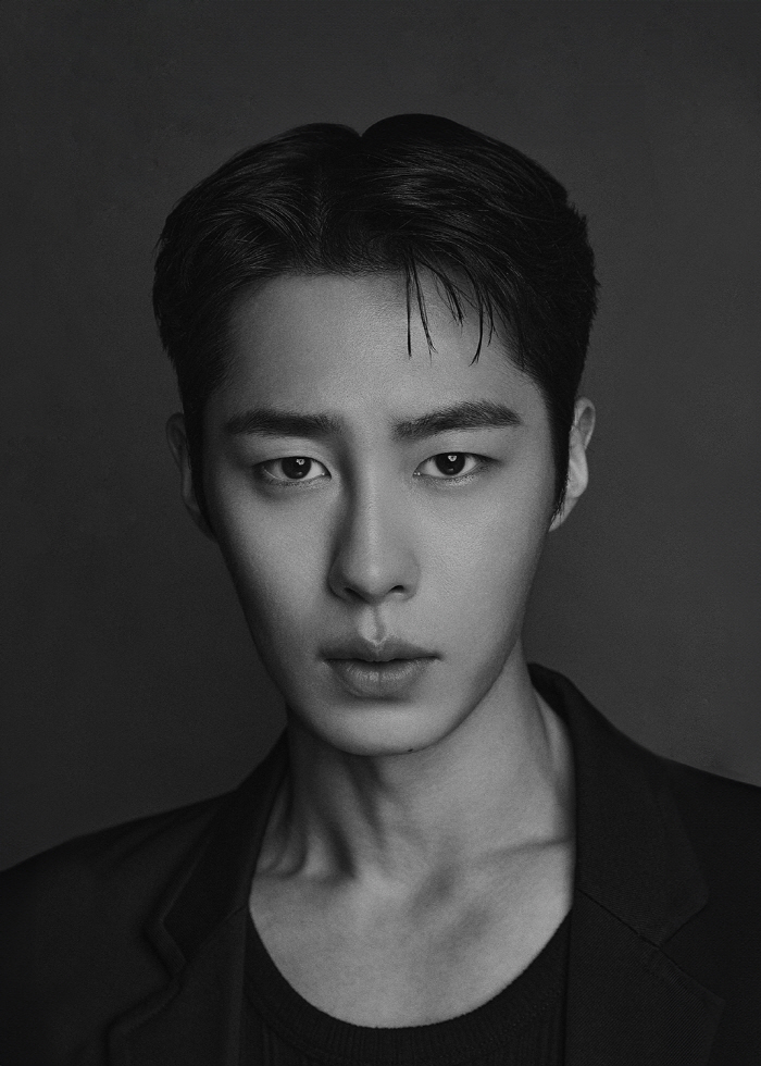 이재욱, 군복무 중 깜짝 가수 데뷔…2AM 임슬옹 프로듀싱