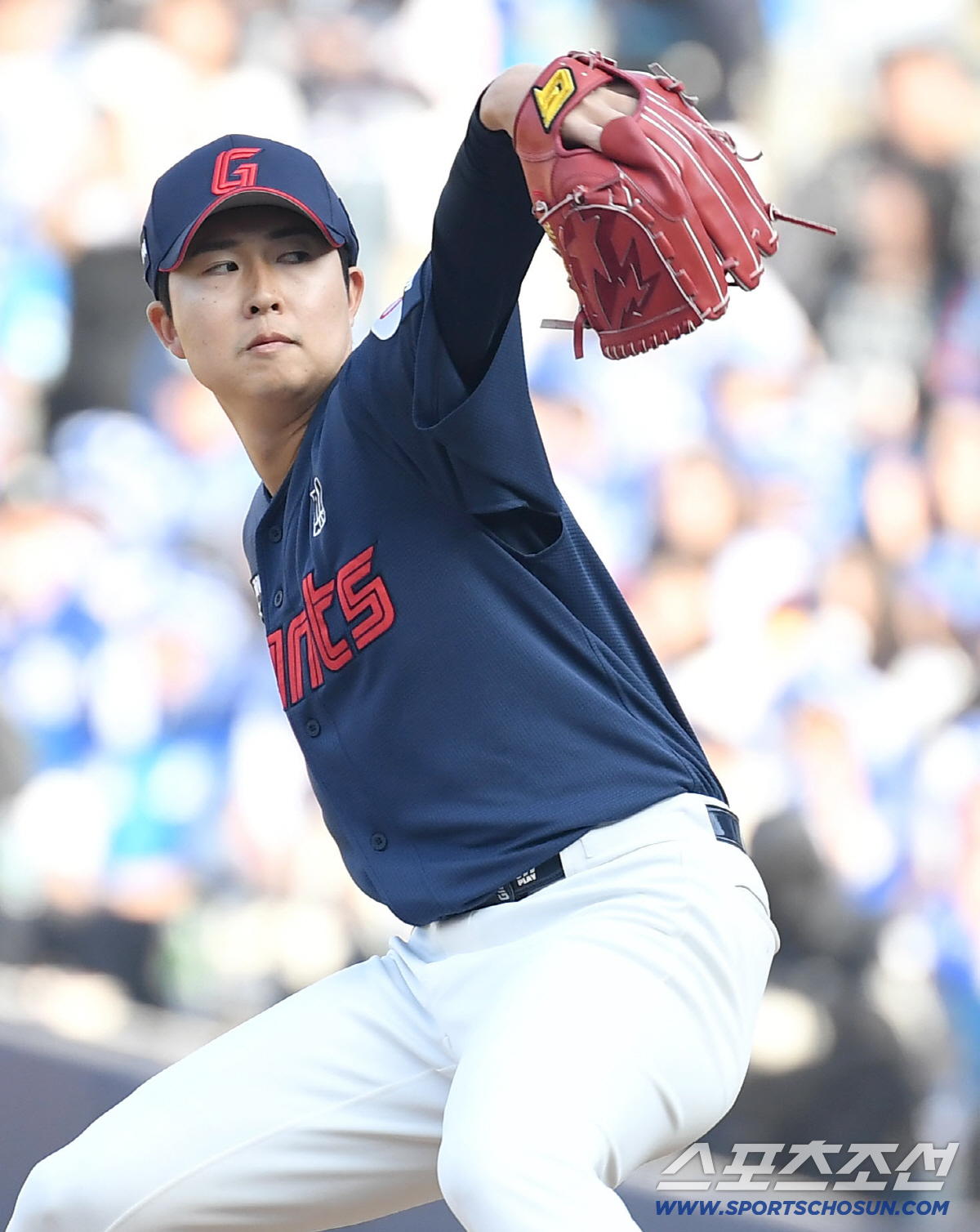 28일 대구 삼성라이온즈파크에서 열리는 삼성과 롯데의 개막전 경기. 투구하고 있는 롯데 쿄야마. 대구=송정헌 기자 songs@sportschosun.com/2026.03.28/