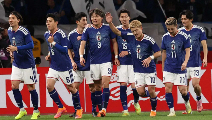 충격 예상 터졌다! 글로벌 축구전문가 PICK. 북중미월드컵 최고 돌풍 팀. 설마가 맞다. 일본이다. "최소 8강, 그 이상도 놀랍지 않다"