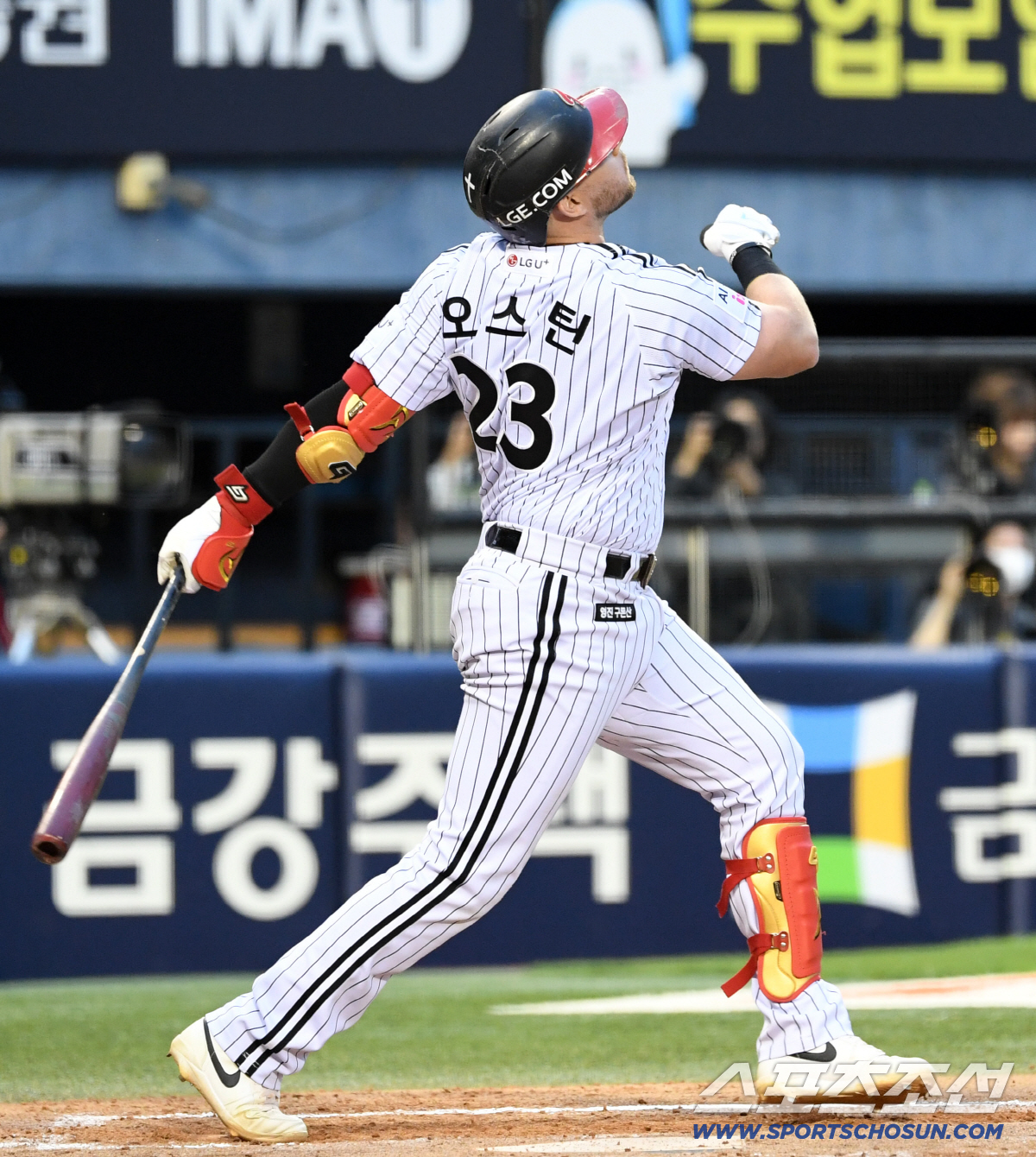 9일 잠실구장에서 열린 LG와 SSG의 경기. LG 오스틴이 타격을 하고 있다. 잠실=박재만 기자 pjm@sportschosun.com/2026.06.09/