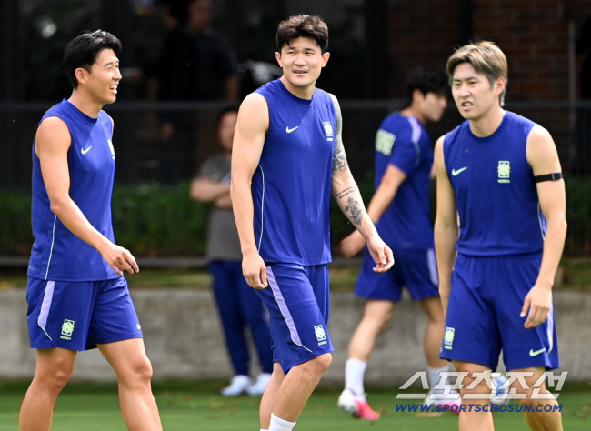 7일(한국시각) 멕시코 과달라하라의 대표팀 베이스캠프 훈련장인 치바스 베르데 바예에서 진행된 대한민국 월드컵 대표팀의 공식 훈련, 손흥민 김민재 이강인이 훈련을 하고 있다. 과달라하라(멕시코)=허상욱 기자 wook@sportschosun.com/2026.06.07/