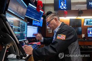 트럼프 '이란과 합의' 시사에 뉴욕증시 환호…나스닥 2.5%↑